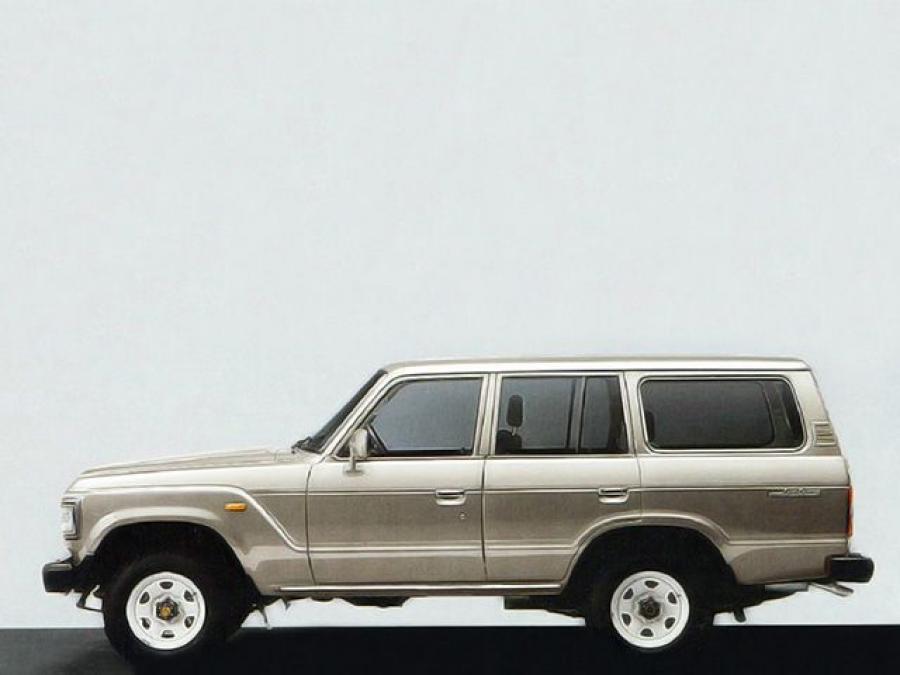  Toyota Land Cruiser 60 VX 1987 года  (фото 7 из 7)